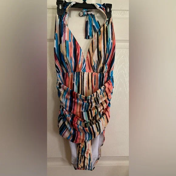 New One piece multi colored halter neck swimsuit - Picture 1 of 6
